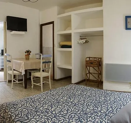Aparthotel Résidence Les Mandariniers 3*