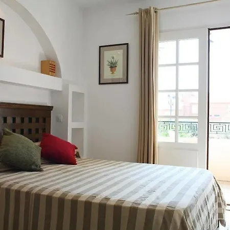 Aparthotel Résidence Les Mandariniers 3*